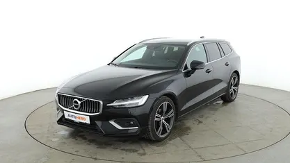 Gebraucht Volvo V60 Inscription 150 PS (110 kW) 2020 Kombi