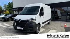 Mineralweiß (weiß) Gebraucht 2024 Renault Master Van | 32.680 €