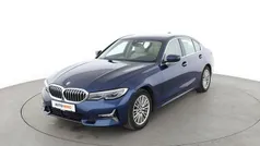 Blau Gebraucht 2020 BMW 320 Luxury Line Limousine | 24.190 € (Fairer Preis)