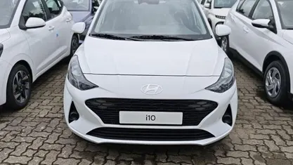 Weiss Neu 2025 Hyundai i10 Trend Kleinwagen | 16.990 € (Fairer Preis)