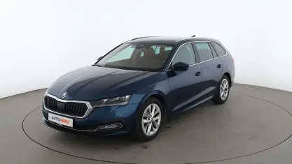 Gebraucht Skoda Octavia First Edition 150 PS (110 kW) 2020 Blau Kombi
