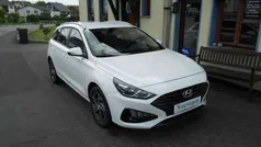 Weiß Neu 2025 Hyundai i30 Comfort Kombi | 20.990 € (Fairer Preis)