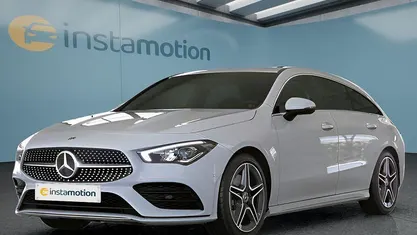 Weiß Gebraucht 2022 Mercedes CLA250e Limousine | 29.499 € (Guter Preis)