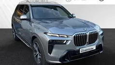 Grau Gebraucht 2025 BMW X7 Comfort Edition SUV | 89.800 € (Fairer Preis)