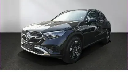 Gebraucht Mercedes GLC200 Avantgarde 204 PS (150 kW) 2023 Schwarz SUV