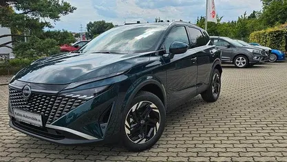 Neu Nissan Qashqai N-Connecta 158 PS (116 kW) 2025 Ocean deep green SUV