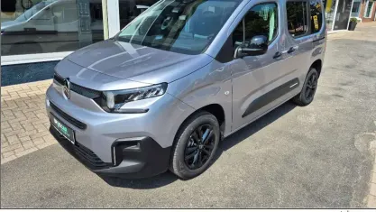 Gebraucht Citroën Berlingo 131 PS (96 kW) 2025 Stahlgrau metallic Van / Kleinbus