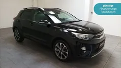 Schwarz Gebraucht 2021 Kia Stonic Vision SUV | 14.880 € (Fairer Preis)