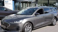 Grau Gebraucht 2024 Ford Focus Titanium X Limousine | 24.400 € (Fairer Preis)
