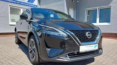 Schwarz metallic Gebraucht 2024 Nissan Qashqai Tekna+ SUV | 29.900 € (Fairer Preis)
