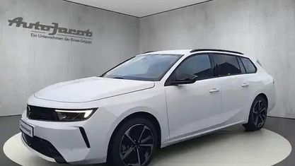 Używany Opel Astra Edition 145 KM (106 kW) 2025 Biały Kombi