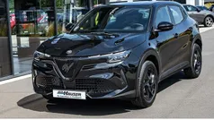 Schwarz Neu 2025 Alfa Romeo GT Junior SUV | 31.935 € (Fairer Preis)