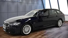 Blau Gebraucht 2022 BMW 530e Sport Line Kombi | 40.870 € (Fairer Preis)