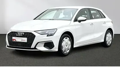 Gebraucht Audi A3 Design 110 PS (80 kW) 2021 Ibisweiß Limousine