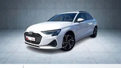 Weiß Gebraucht 2025 Audi A3 Sportback Advanced Limousine | 34.570 € (Guter Preis)