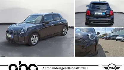 Gebraucht Mini ONE Classic 102 PS (75 kW) 2021 Schwarz Kleinwagen