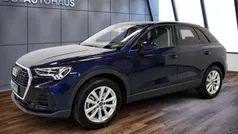 Blau Gebraucht 2022 Audi Q3 Ambiente SUV | 32.880 € (Fairer Preis)