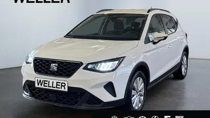 Weiß Gebraucht 2024 Seat Arona Style SUV | 17.880 € (Guter Preis)