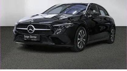 Gebraucht Mercedes A180 136 PS (100 kW) 2024 Limousine