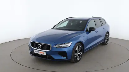 Gebraucht Volvo V60 R-Design 2020 Blau Kombi