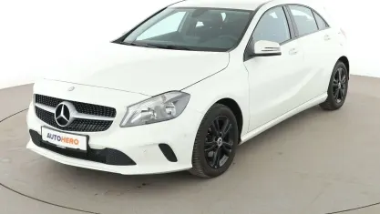 Gebraucht Mercedes A160 102 PS (75 kW) 2017 Weiß Limousine