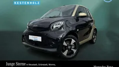 Schwarz Gebraucht 2021 Smart ForTwo Electric Drive Passion Cabrio | 12.840 € (Fairer Preis)