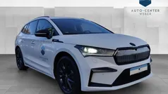 Weiß Gebraucht 2022 Skoda Enyaq iV SportLine SUV | 48.215 € (Superpreis)
