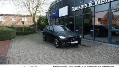 Gebraucht Volvo XC60 Ultimate 197 PS (144 kW) 2023 Schwarz metallic SUV