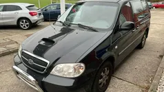 Schwarz Gebraucht 2006 Kia Carnival EX Van / Kleinbus | 2.400 € (Fairer Preis)