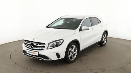 Weiß Gebraucht 2020 Mercedes GLA200 Urban SUV | 24.390 € (Superpreis)