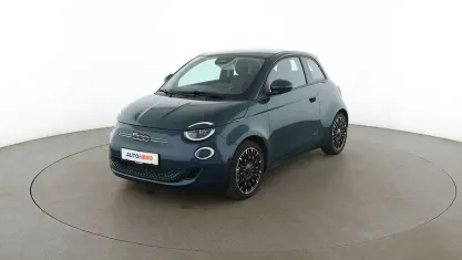 Gebraucht Fiat 500e Icon 86 kW (118 PS) 2022 Grün Limousine