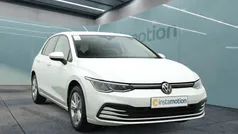 Gebraucht 2024 VW Golf VIII Life Limousine | 25.100 € (Guter Preis)