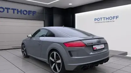Gebraucht Audi TT RS Comfort 400 PS (294 kW) 2021 Nardograu Coupé