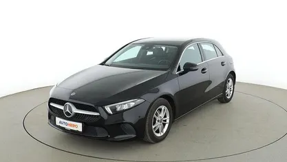 Gebraucht Mercedes A180 116 PS (85 kW) 2020 Schwarz Limousine