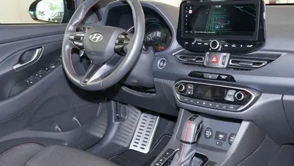 Usata Hyundai i30 N Line 160 CV (117 kW) 2024 Grigio Station wagon