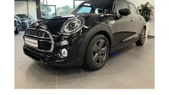 Schwarz Gebraucht 2021 Mini Cooper S Sport Kleinwagen | 25.980 € (Guter Preis)