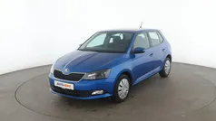 Blau Gebraucht 2018 Skoda Fabia Style Kleinwagen | 14.020 € (Fairer Preis)