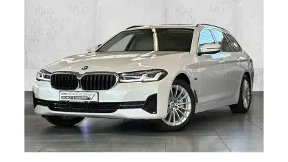 Brugt BMW 530e Sport Line 292 HK (214 kW) 2023 Hvid Stationcar