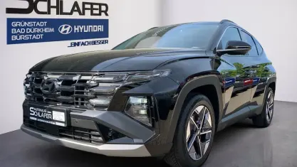 Käytetty Hyundai Tucson Trend 160 HP (117 kW) 2025 Musta Katumaasturi