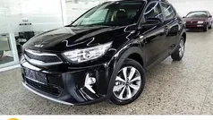 Rot Neu 2025 Kia Stonic Vision SUV | 22.189 € (Fairer Preis)