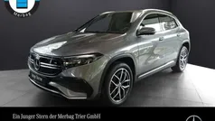 Metalliclack mountaingrau Gebraucht 2023 Mercedes EQA300 AMG SUV | 34.960 € (Guter Preis)
