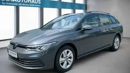 Gebraucht VW Golf VIII Life 110 PS (80 kW) 2024 Grau Kombi