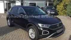 Schwarz Neu 2024 VW T-Roc Life SUV | 35.999 € (Fairer Preis)