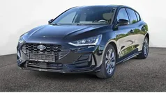 Schwarz Neu 2025 Ford Focus ST-Line Limousine | 29.225 € (Fairer Preis)