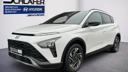 Weiß Gebraucht 2023 Hyundai Bayon GO! SUV | 18.480 € (Fairer Preis)