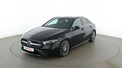Gebraucht Mercedes A200 AMG line 163 PS (119 kW) 2019 Schwarz Limousine