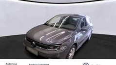 Grau Gebraucht 2023 VW Polo IQ Drive Limousine | 17.984 € (Fairer Preis)