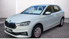 Weiß Neu 2025 Skoda Fabia Essence Limousine | 18.449 € (Fairer Preis)