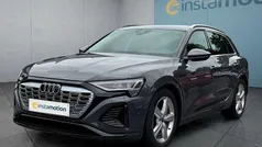 Grau Gebraucht 2024 Audi Q8 e-tron S-Line SUV | 49.149 € (Superpreis)