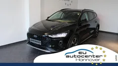 Schwarz metallic Gebraucht 2024 Ford Focus Active Kombi | 24.950 € (Superpreis)
